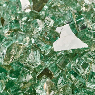 Irish Green,1/4",Reflective,Original Fire Glass
